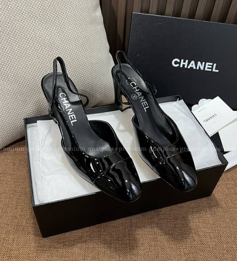 샤넬 에나멜 슬링백 6.5cm 여성용