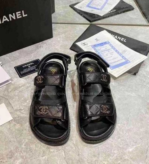 [국내배송] 샤* 벨크로 샌들 가죽