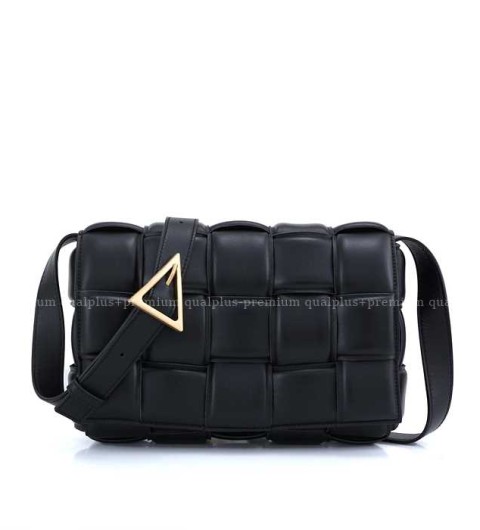 [국내배송] 보*가베네타 카세트백 패딩