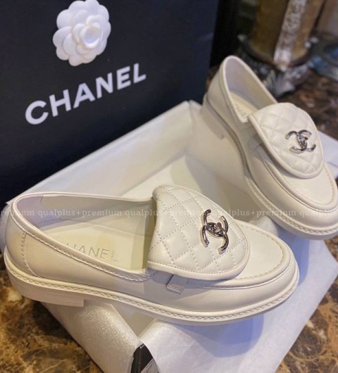 샤넬 CC 로퍼 여성용