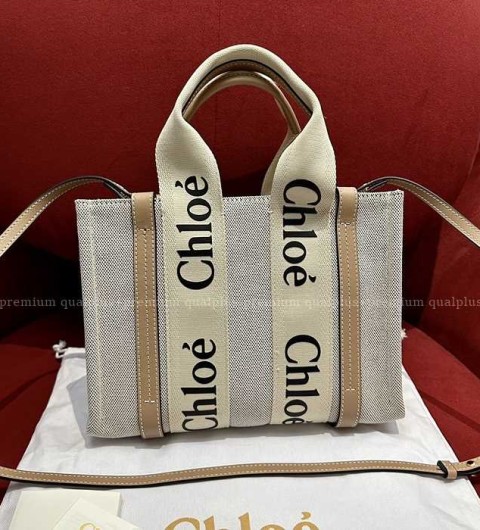 끌로에 우디 토트백 스몰