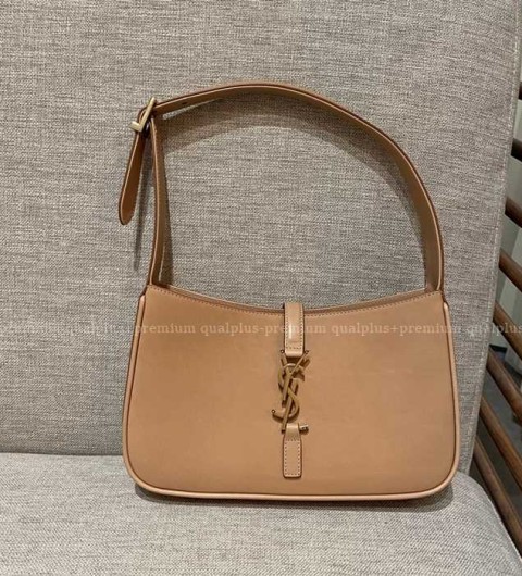 입생로랑 LE 5 À 7 숄더백 스몰