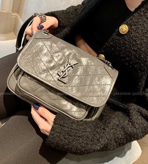 입생로랑 크링클드 퀄티드 니키 체인 숄더백 스몰