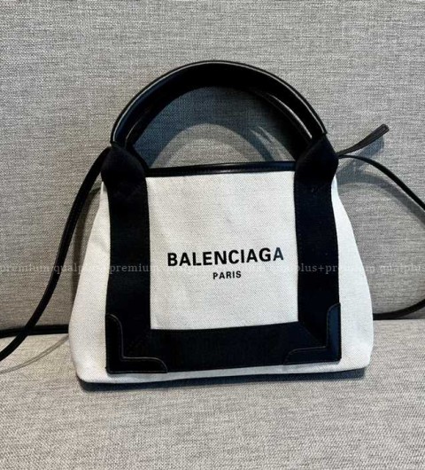 발렌시아가 네이비 카바스 탑핸들백 XS