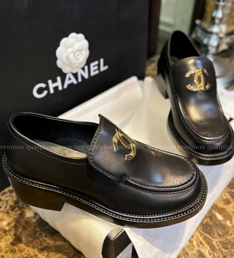 샤넬 CC 로퍼 여성용