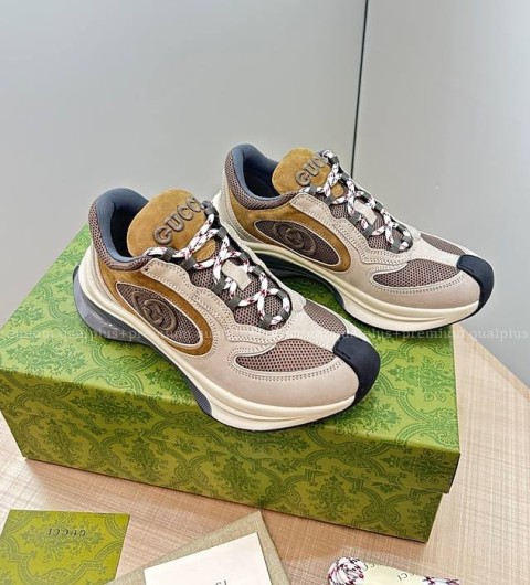 구찌 런 스니커즈 남녀공용