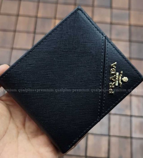 [국내배송] 프*다 사피아노 2M0513 반지갑 남성용