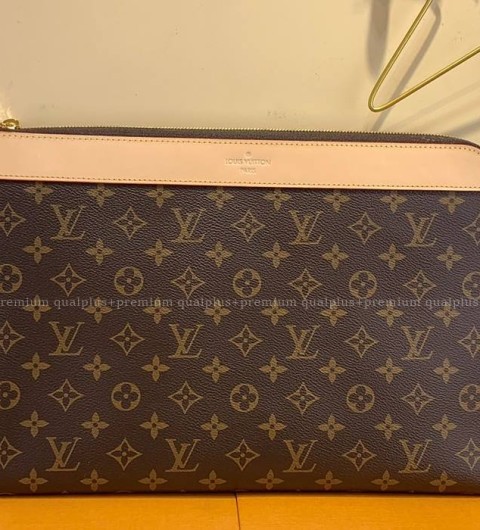 루이비통 M82540 포쉐트 주르 클러치백