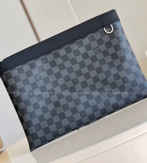 루이비통 M62291 디스커버리 포쉐트 클러치백 남성용 GM