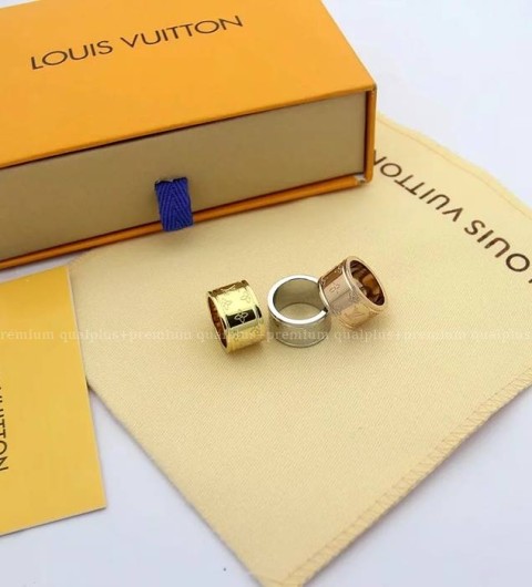 루이비통 에센셜 모노그램 반지