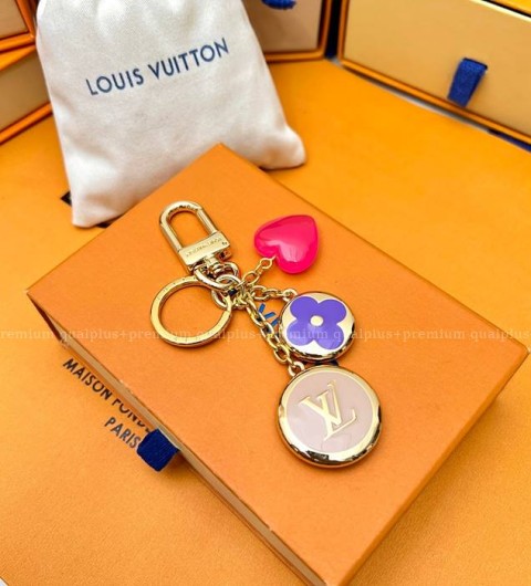 루이비통 LV 인아머드 키링