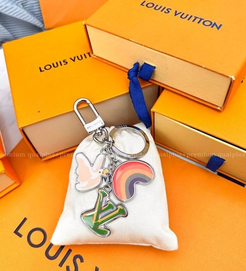 루이비통 M00959 LV 굿 바이브스 백참 앤 키홀더 키링