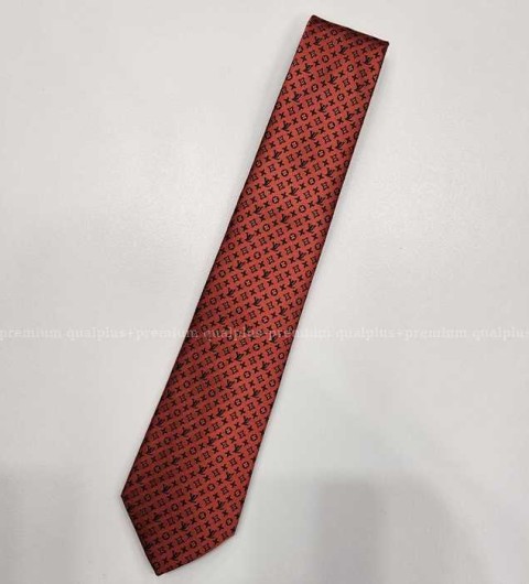 [국내배송] 루*비통 23ss LV로고 실크 넥타이