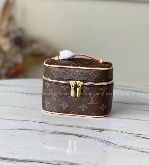 루이비통 M44496 니스 나노 핸드백