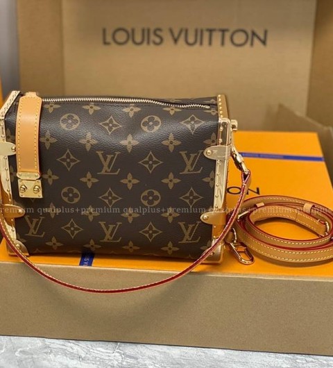 루이비통 M21477 사이드 트렁크 숄더백
