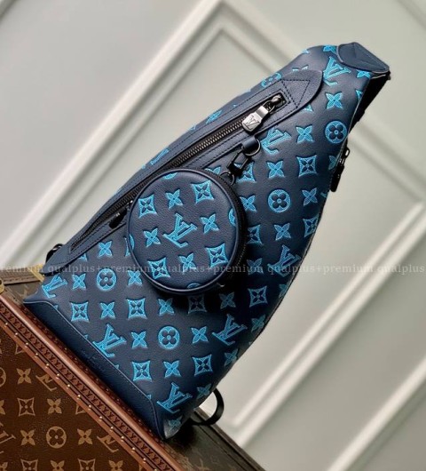 루이비통 M21890 듀오 슬링백 힙색 남성용