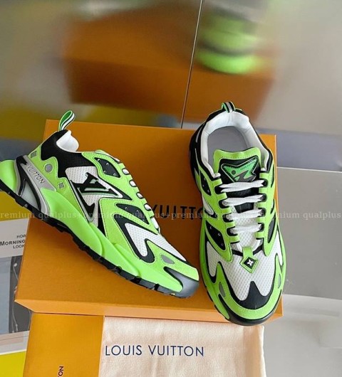 루이비통 LV 러너태틱 스니커즈 남성용