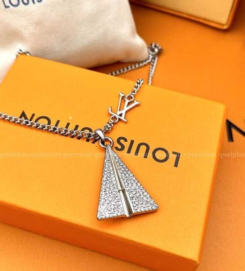 루이비통 M01034 LV 페이퍼플레인 목걸이 남성용