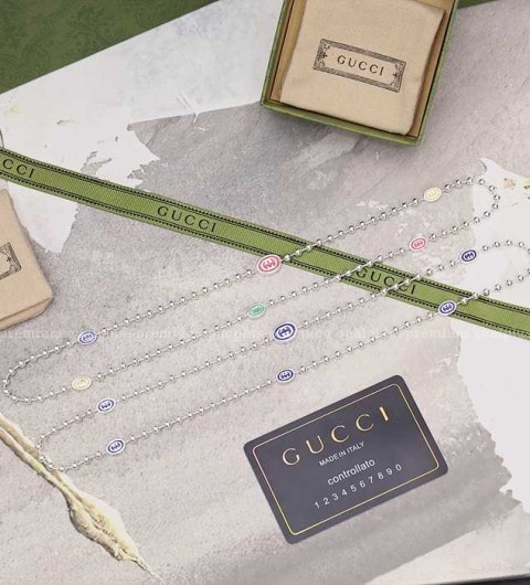 구찌 인터로킹 G 볼 체인 목걸이 (2color)