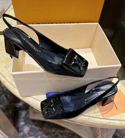 루이비통 셰이크 슬링백 펌프스 여성용