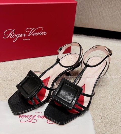 로저비비에 아이 러브 비비에 커버드 버클 샌들 여성용