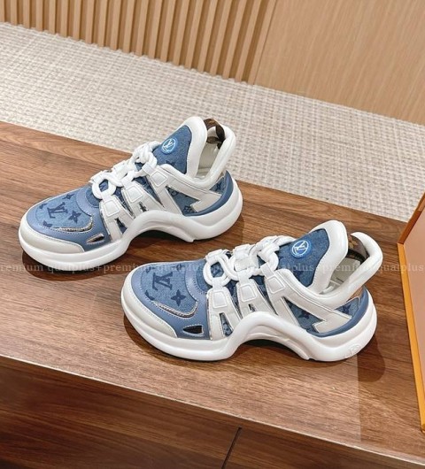 루이비통 LV 아치라이트 스니커즈 여성용