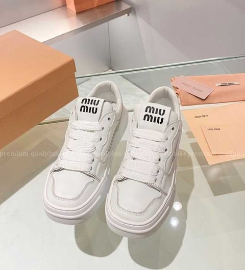 [국내배송] 미*미우 스니커즈 운동화