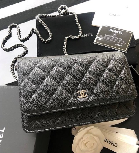 샤넬 클래식 체인 WOC 숄더백