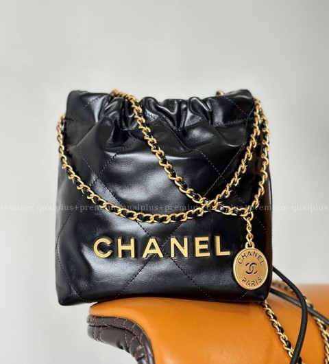 샤넬 22 핸드백 미니