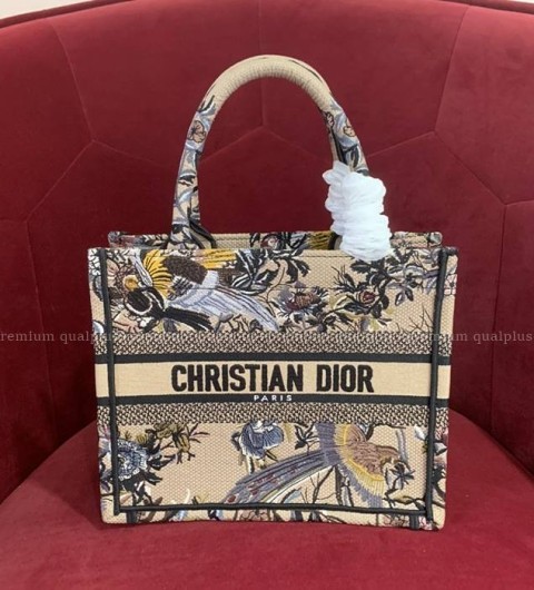 디올 북토트백 스몰