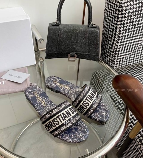 디올 Dway 디웨이 뮬 여성용