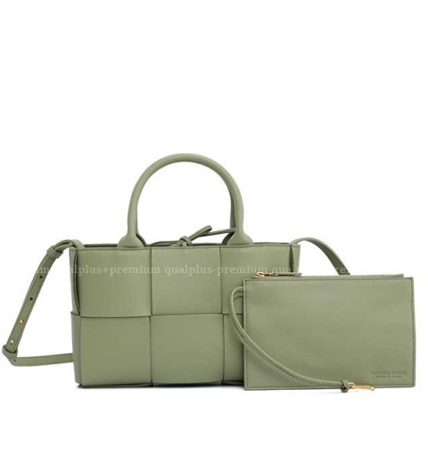 [국내배송] 보*가베네타 아르코 토트 미니