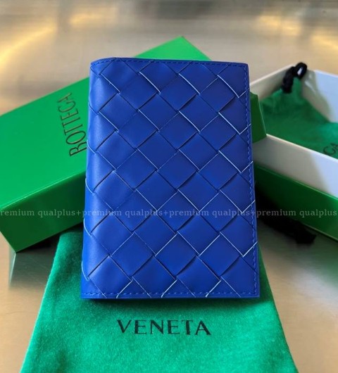 보테가베네타 607482 여권 케이스 지갑 남녀공용