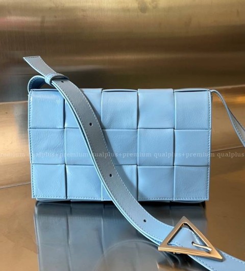 보테가베네타 667298 카세트백 남녀공용