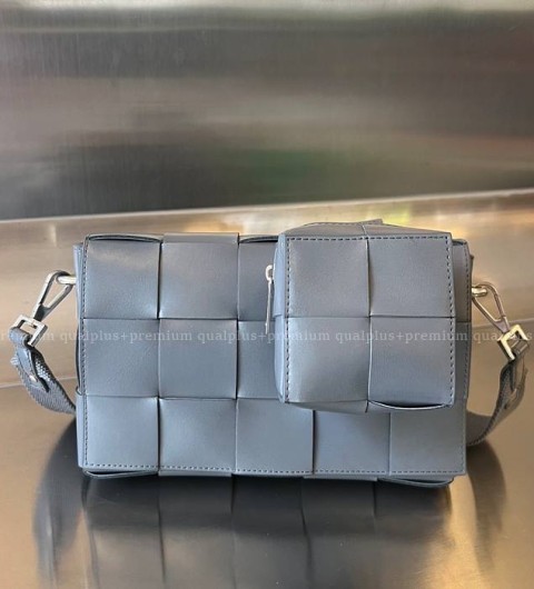 보테가베네타 741777 스트랩 카세트백 남녀공용