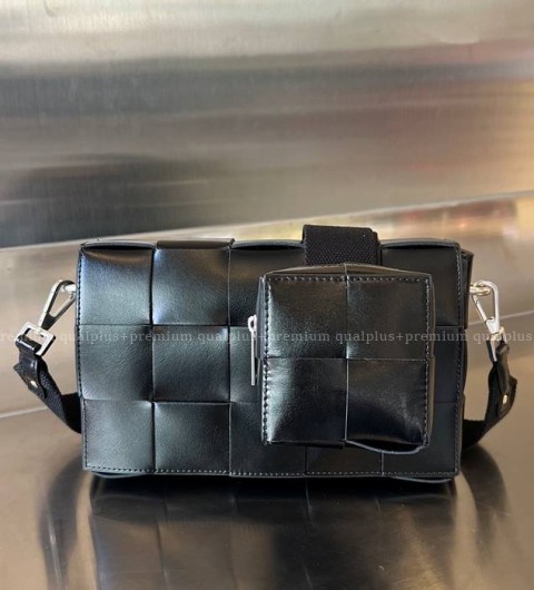 보테가베네타 741777 스트랩 카세트백 남녀공용