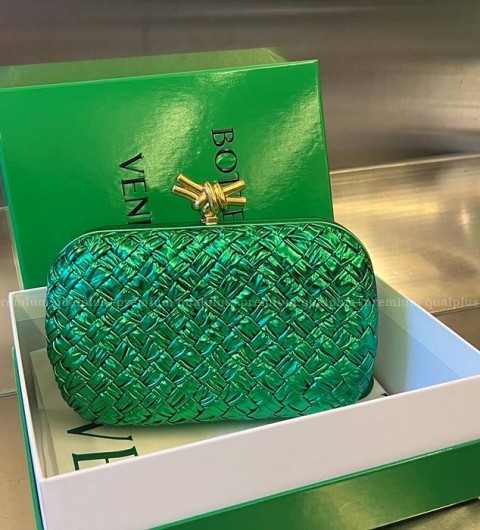 보테가베네타 717622 놋 파우치