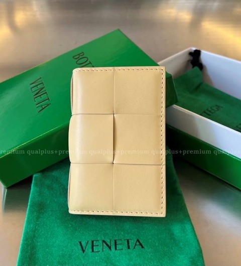 보테가베네타 649602 카세트 플랩 카드 케이스 지갑 남녀공용