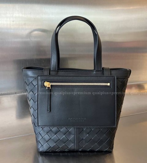 보테가베네타 754916 플립 플랩 토트백 스몰
