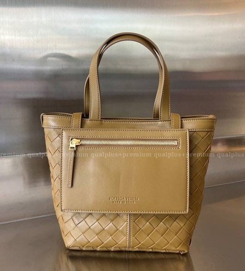 보테가베네타 754916 플립 플랩 토트백 스몰