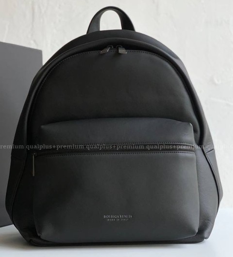 보테가베네타 백팩