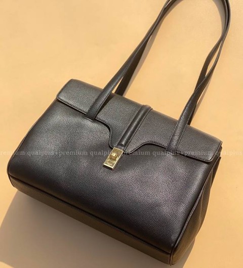 셀린느 소프트 16 숄더백 미듐