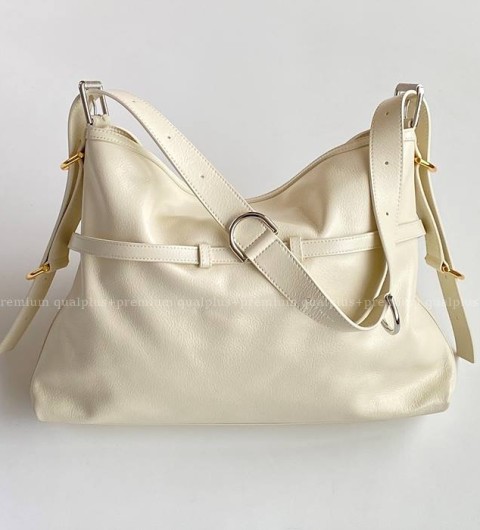 지방시 Voyou 부아유 숄더백 미듐