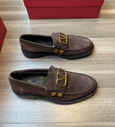 발렌티노 스터드 사인 로퍼 남성용