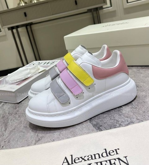 알렉산더맥퀸 오버사이즈드 트리플 스트랩 스니커즈 남녀공용