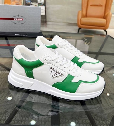 프라다 로고 스니커즈 남성용