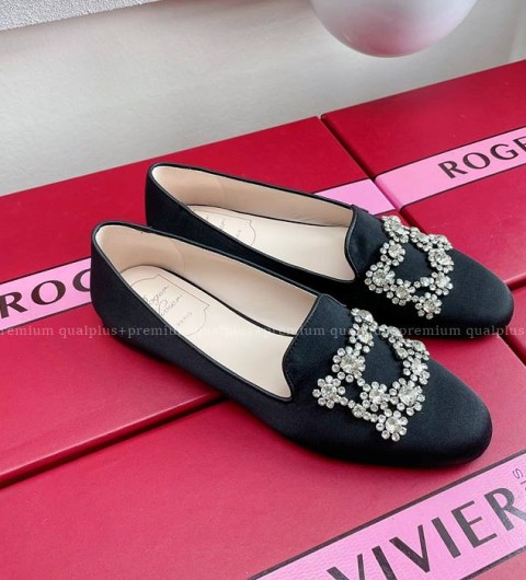 로저비비에 스트라스 자수 버클 로퍼 여성용