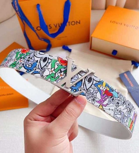 [국내배송] 루*비통 캐릭터 이니셜 리버서블 벨트