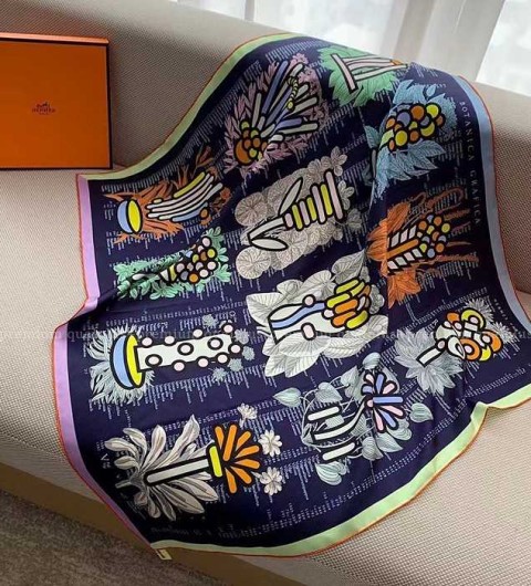 에르메스 BOTANICA GRAFICA 보타니카 그라피카 90 스카프