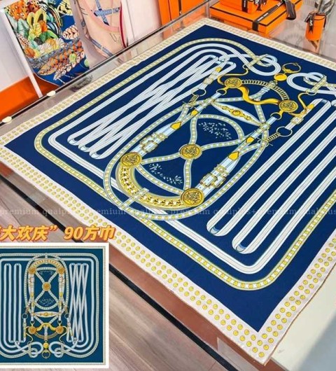 에르메스 GRAND TRALALA 그랜드 트랄랄라 90 스카프